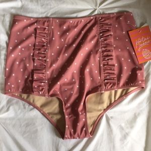 NWT Kortni Jeane Ruffled bottoms! Pink star,large✨